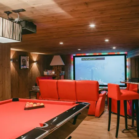 Situe Proche Centre De Megeve
